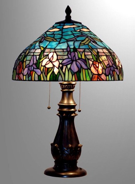 Tiffany iris clearance lamp